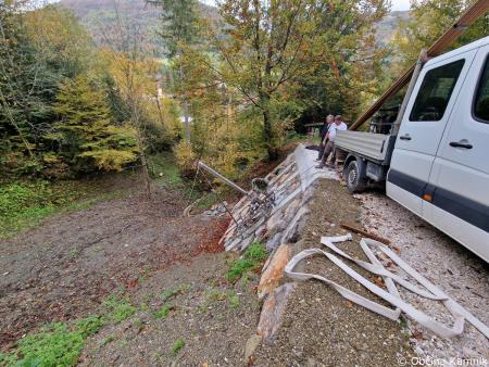 Sanacija plazu pod občinsko cesto Laze–Vrhač (2)